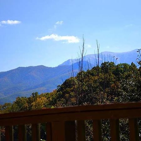 Villa Mountain High Gatlinburg Exterior foto